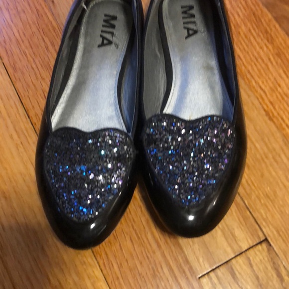 Mia Shoes Shoes Mia Girls Shoes Sz 2 Sparkle Hearts Poshmark